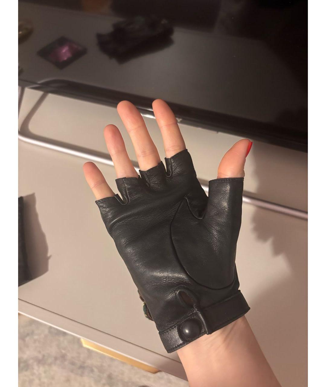 CHANEL Черные кожаные митенки, фото 5