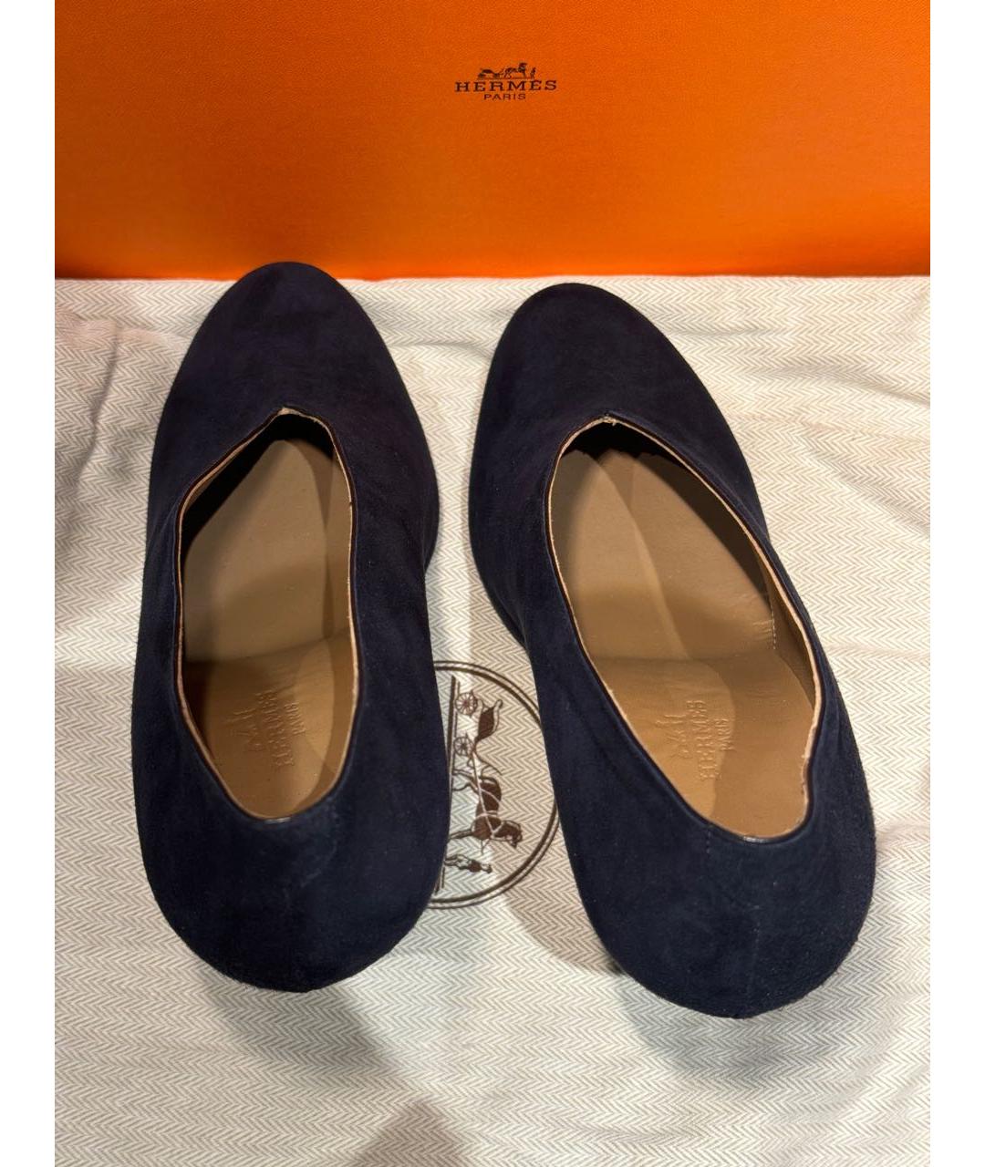 HERMES Темно-синие замшевые туфли, фото 3