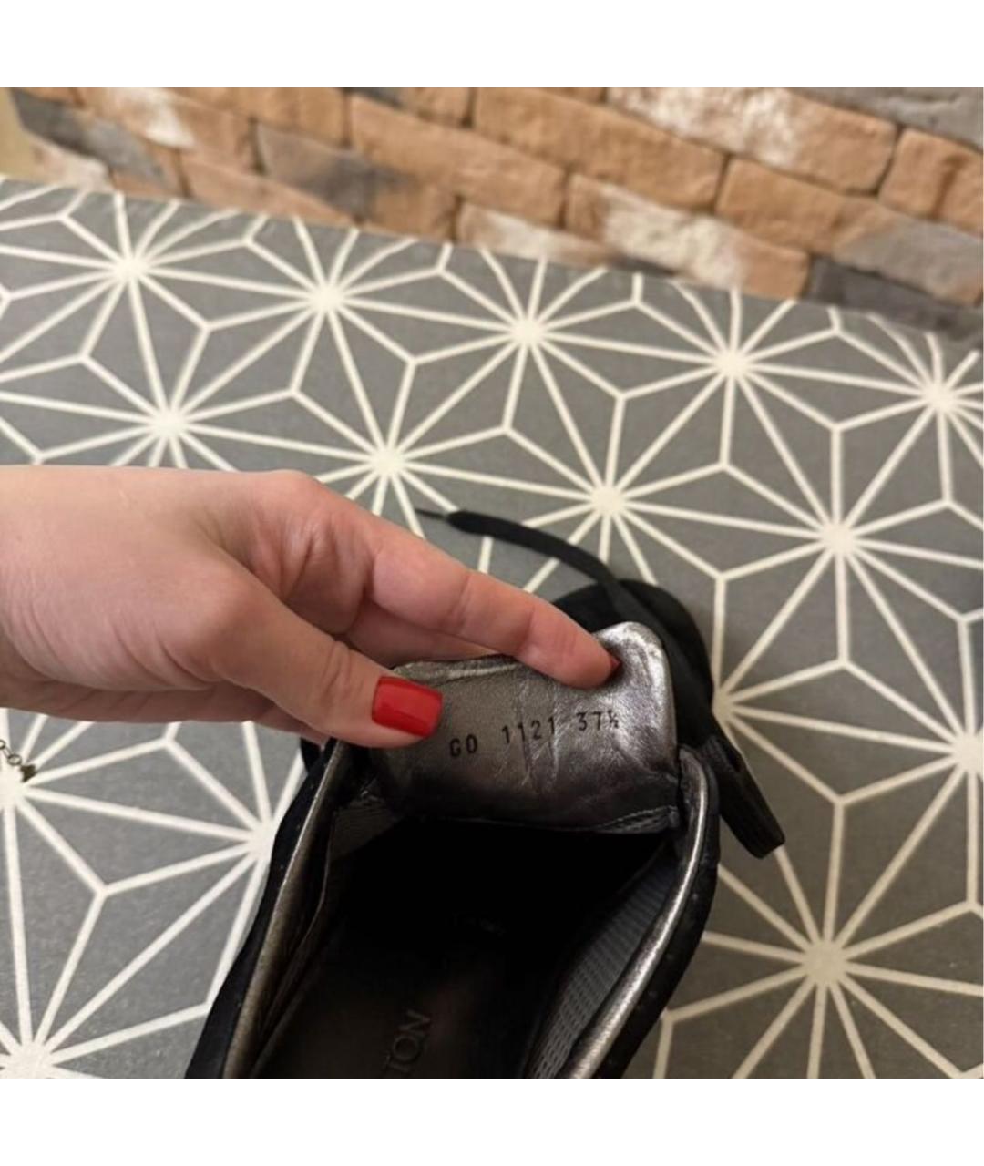 LOUIS VUITTON Черные замшевые кроссовки, фото 3