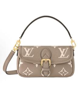 LOUIS VUITTON Сумка с короткими ручками