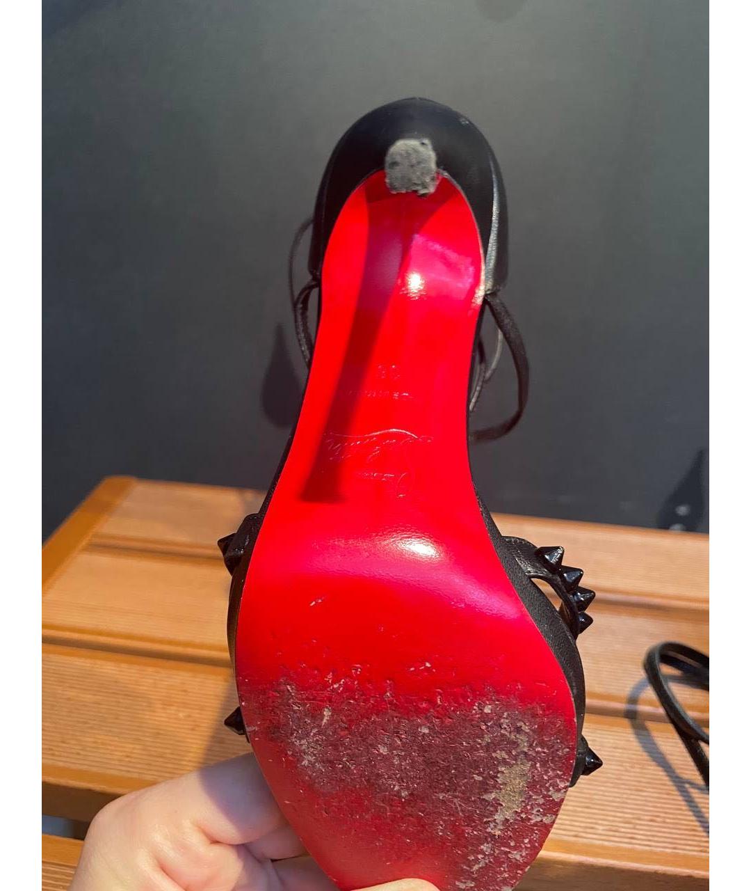 CHRISTIAN LOUBOUTIN Черные кожаные босоножки, фото 5