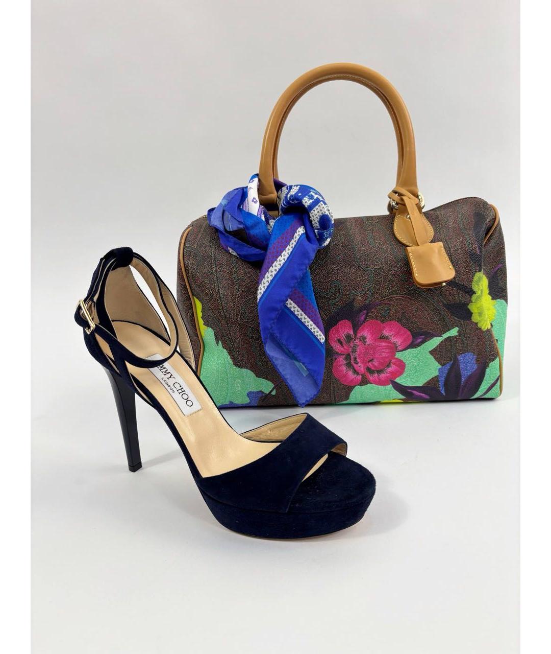 JIMMY CHOO Темно-синие бархатные босоножки, фото 9