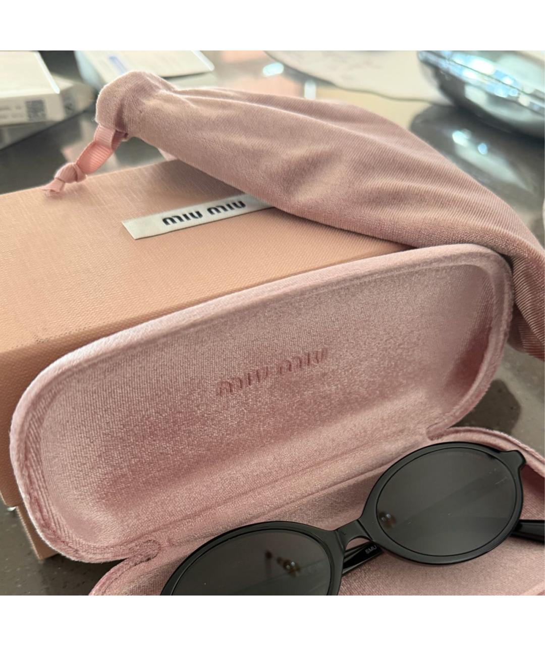 MIU MIU Черные пластиковые солнцезащитные очки, фото 4