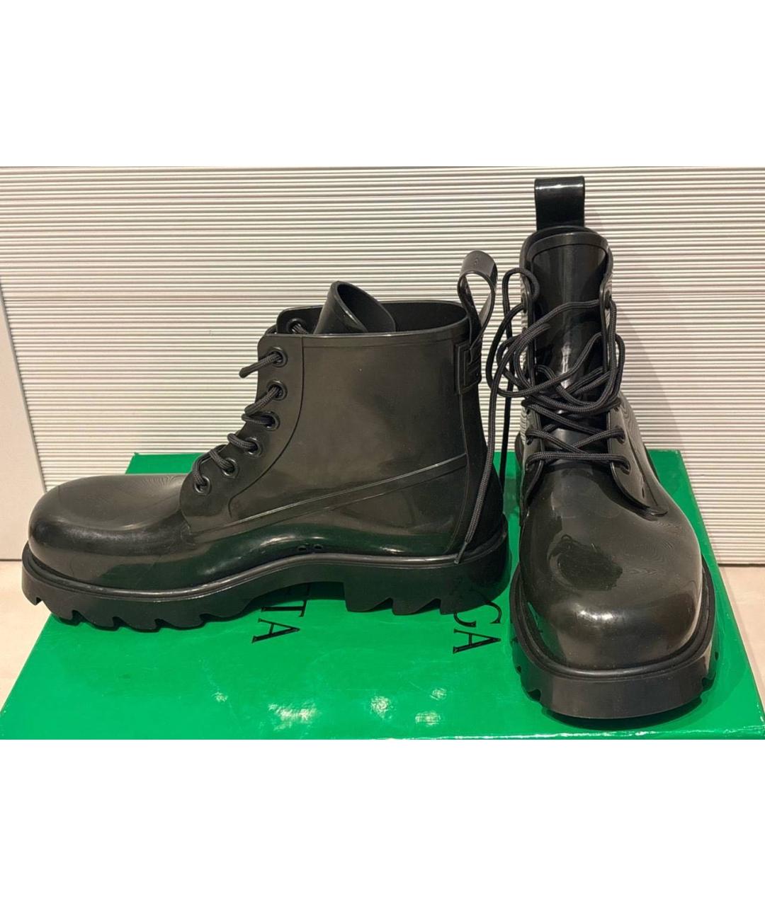 BOTTEGA VENETA Черные резиновые высокие ботинки, фото 4