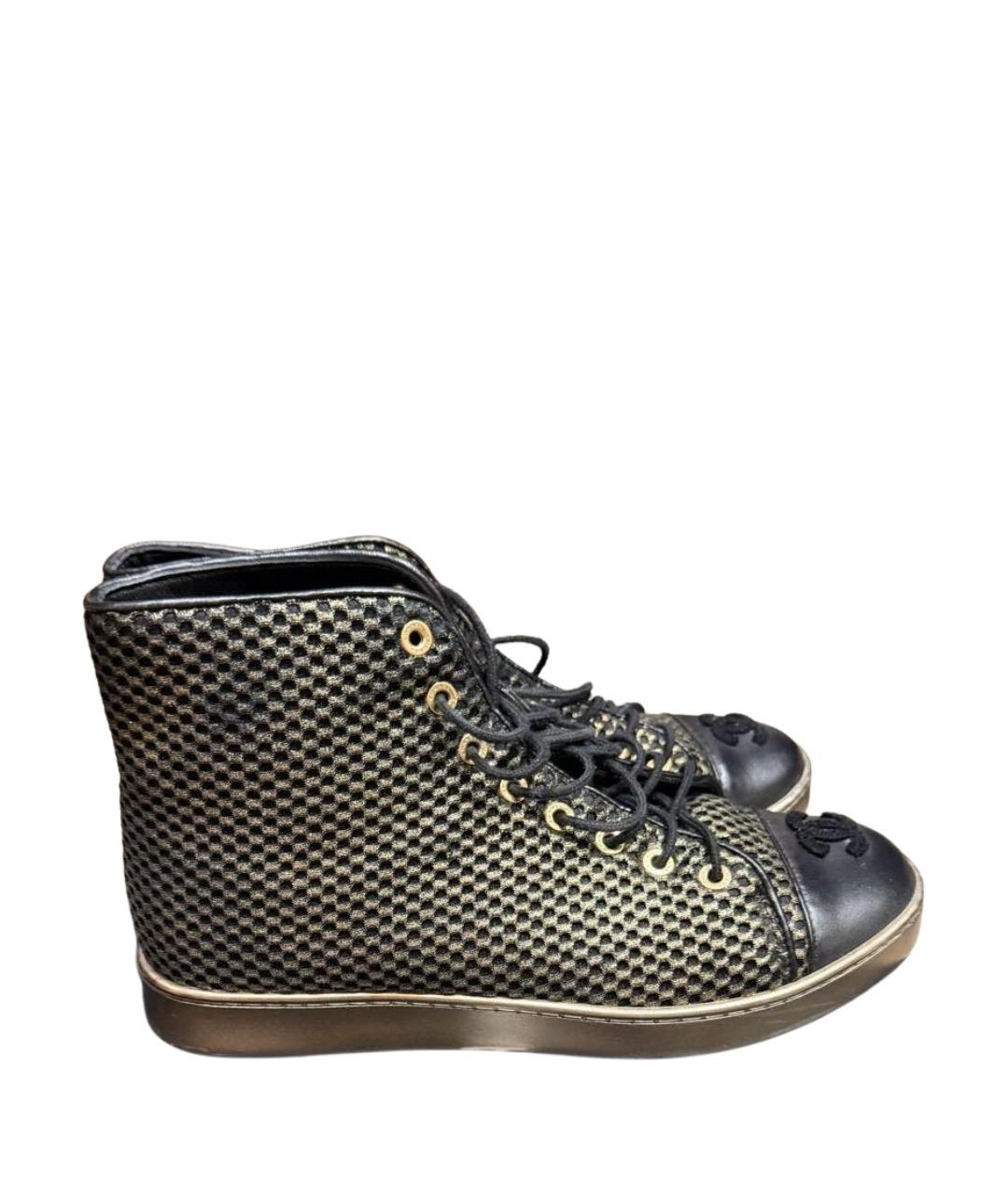 CHANEL Черные текстильные кеды, фото 1