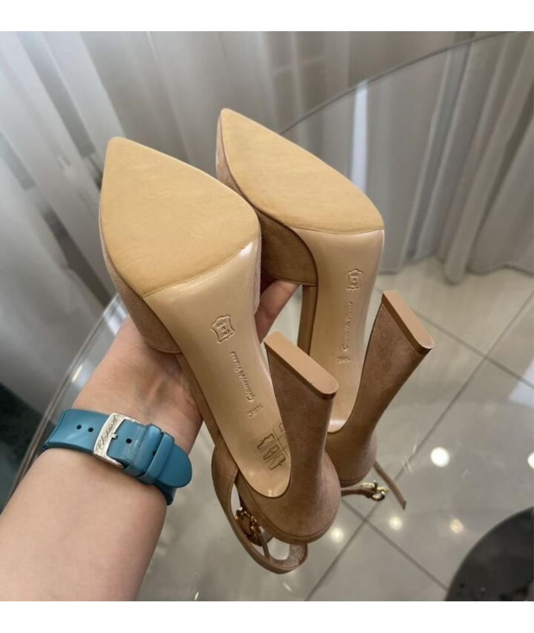 GIANVITO ROSSI Бежевые замшевые туфли, фото 3