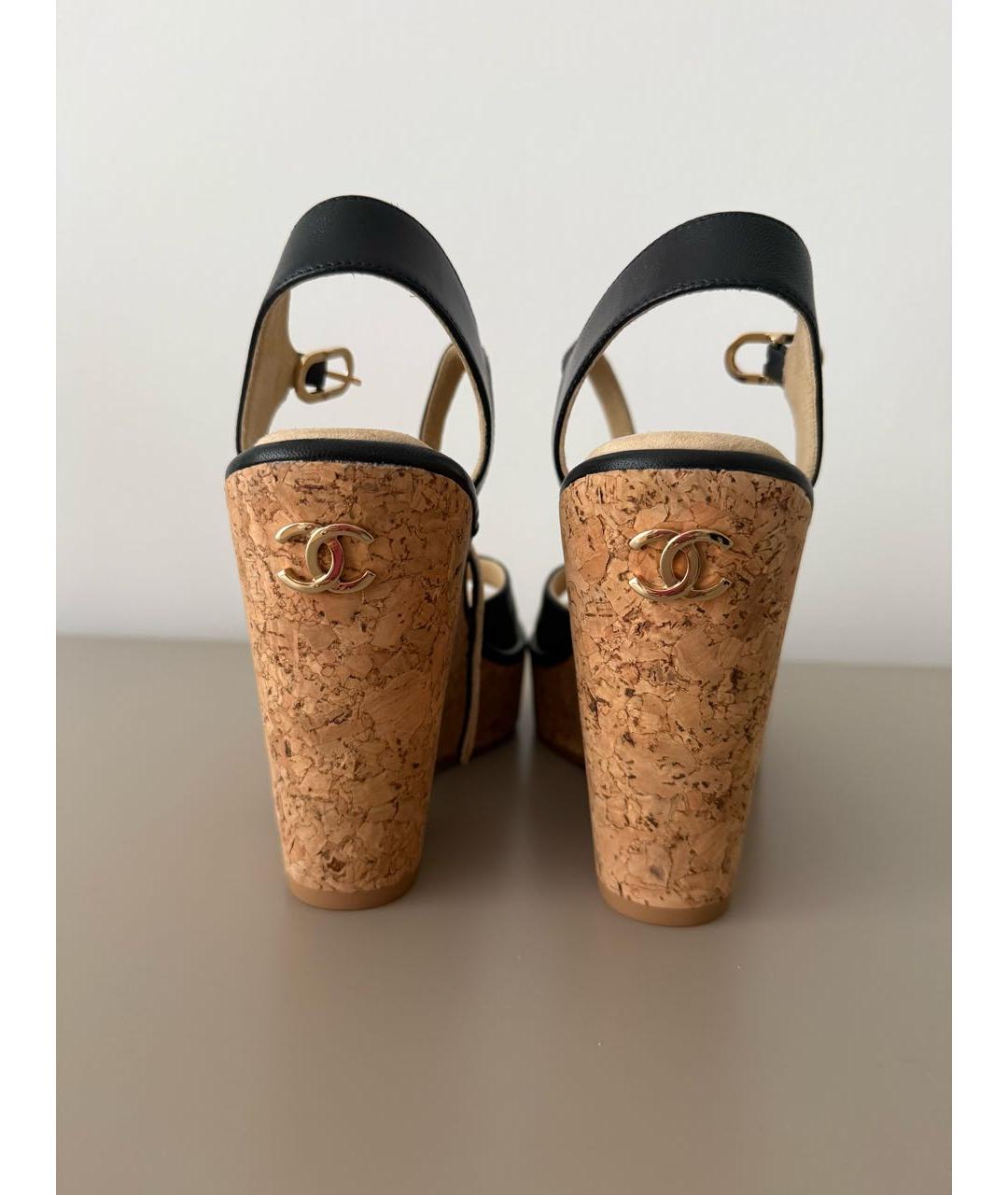 CHANEL Черные кожаные босоножки, фото 4