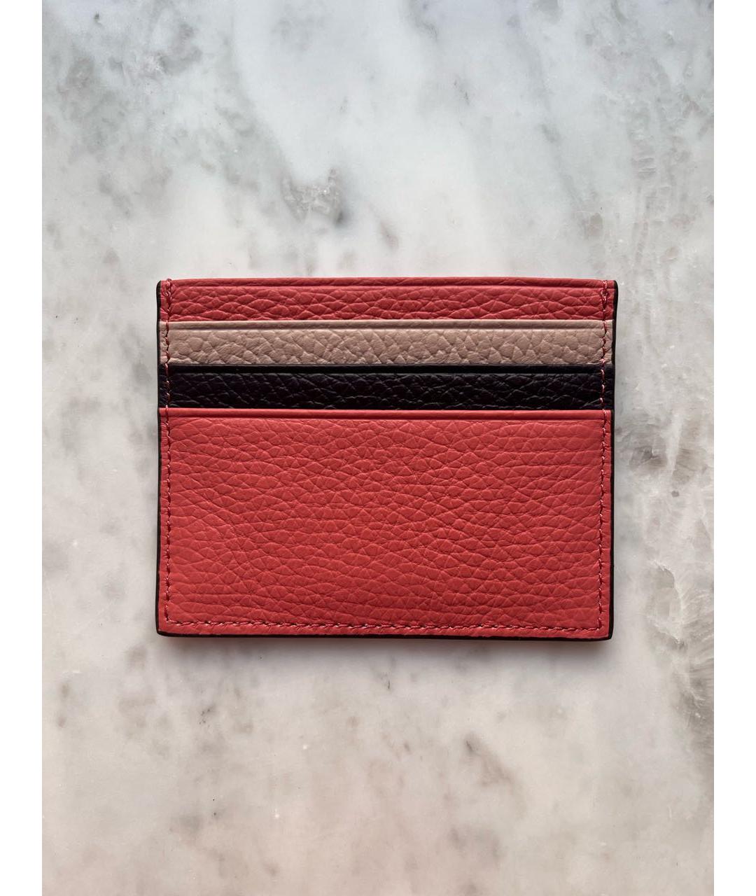 COCCINELLE Коралловый кожаный кардхолдер, фото 2