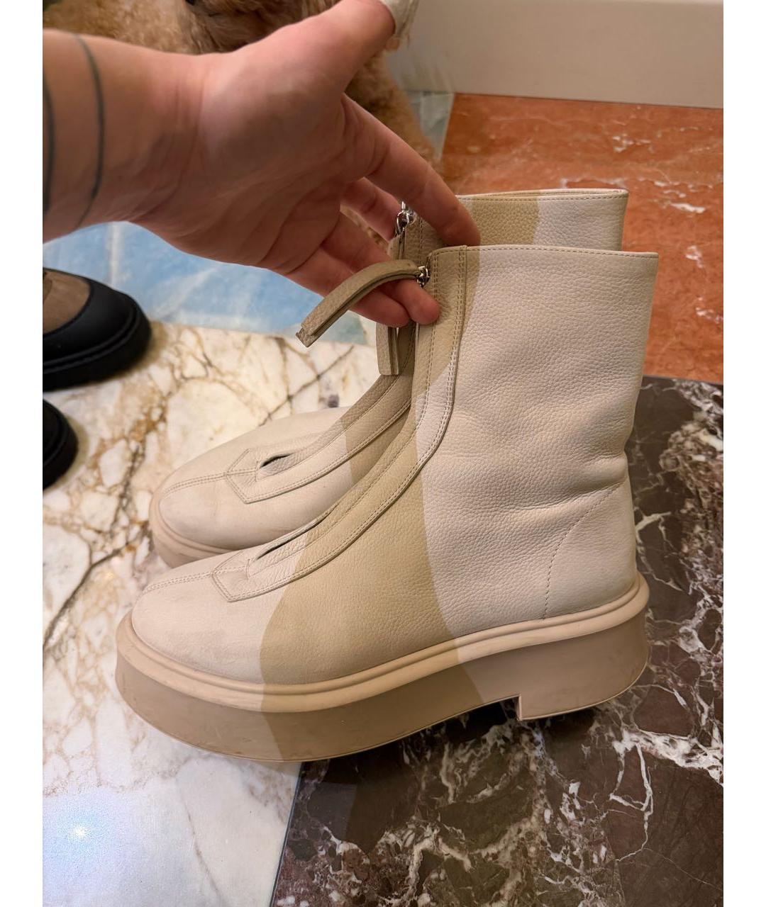 THE ROW Бежевые кожаные ботинки, фото 3