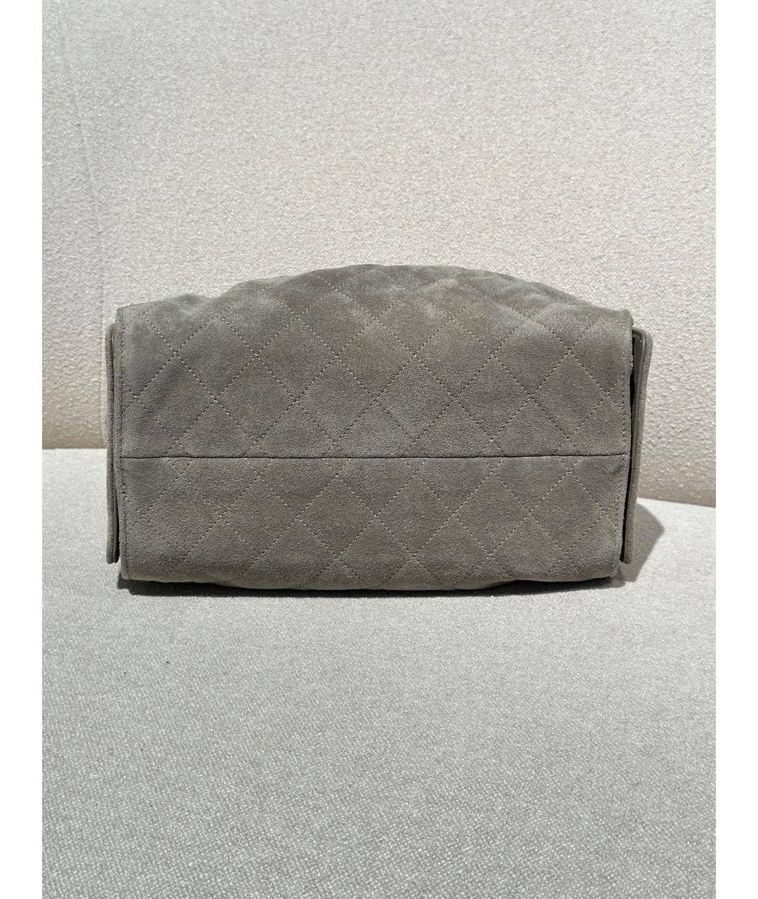 CHANEL Серая замшевая сумка через плечо, фото 8