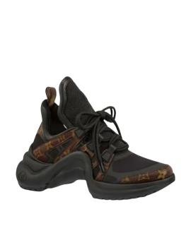 LOUIS VUITTON Кроссовки