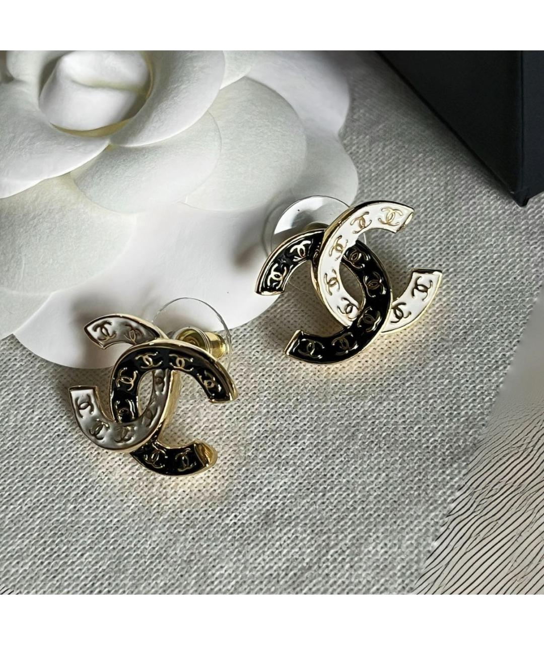 CHANEL Золотые металлические серьги, фото 5