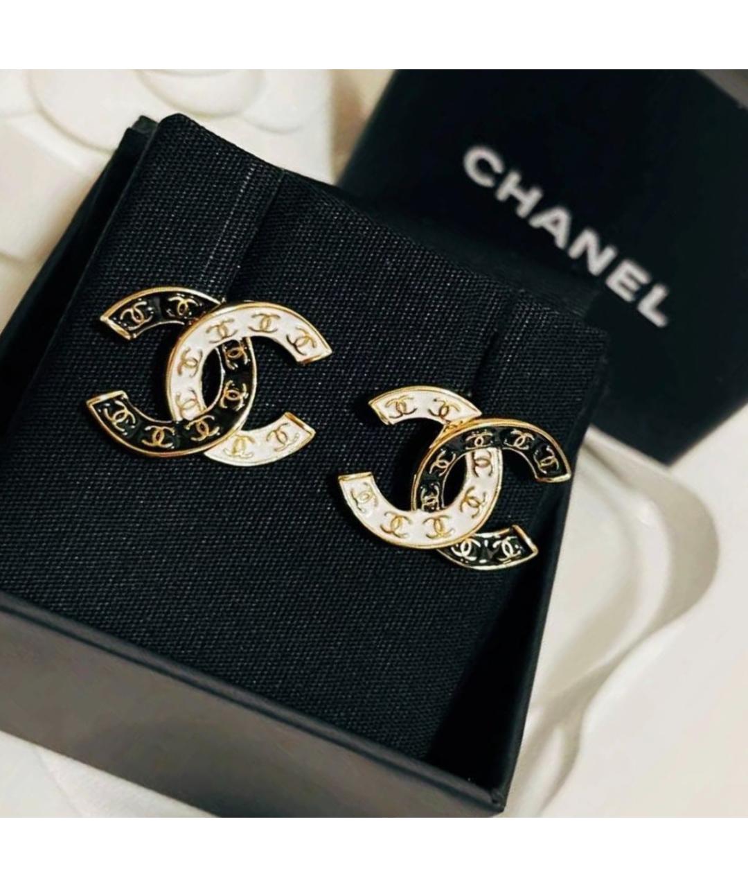 CHANEL Золотые металлические серьги, фото 3