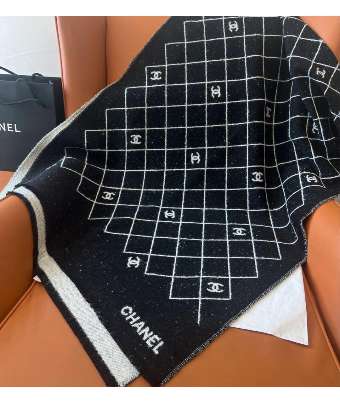 CHANEL Черный шарф, фото 3