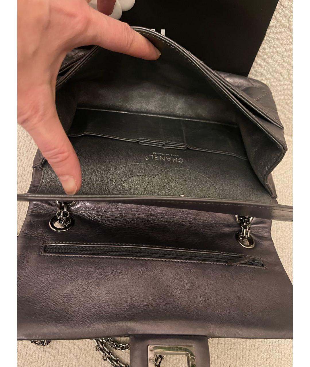 CHANEL Серая кожаная сумка через плечо, фото 4