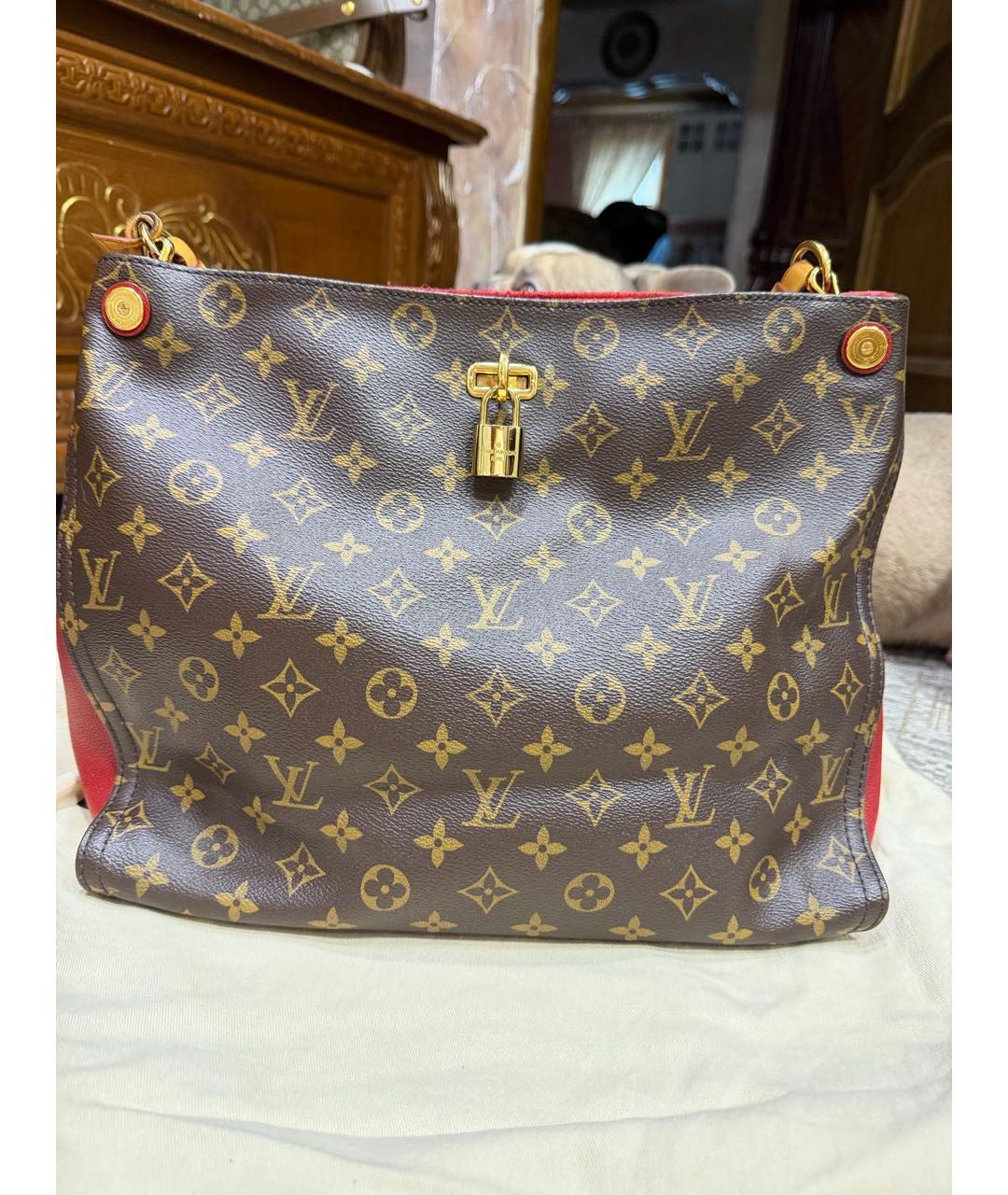 LOUIS VUITTON Коричневая кожаная сумка через плечо, фото 2