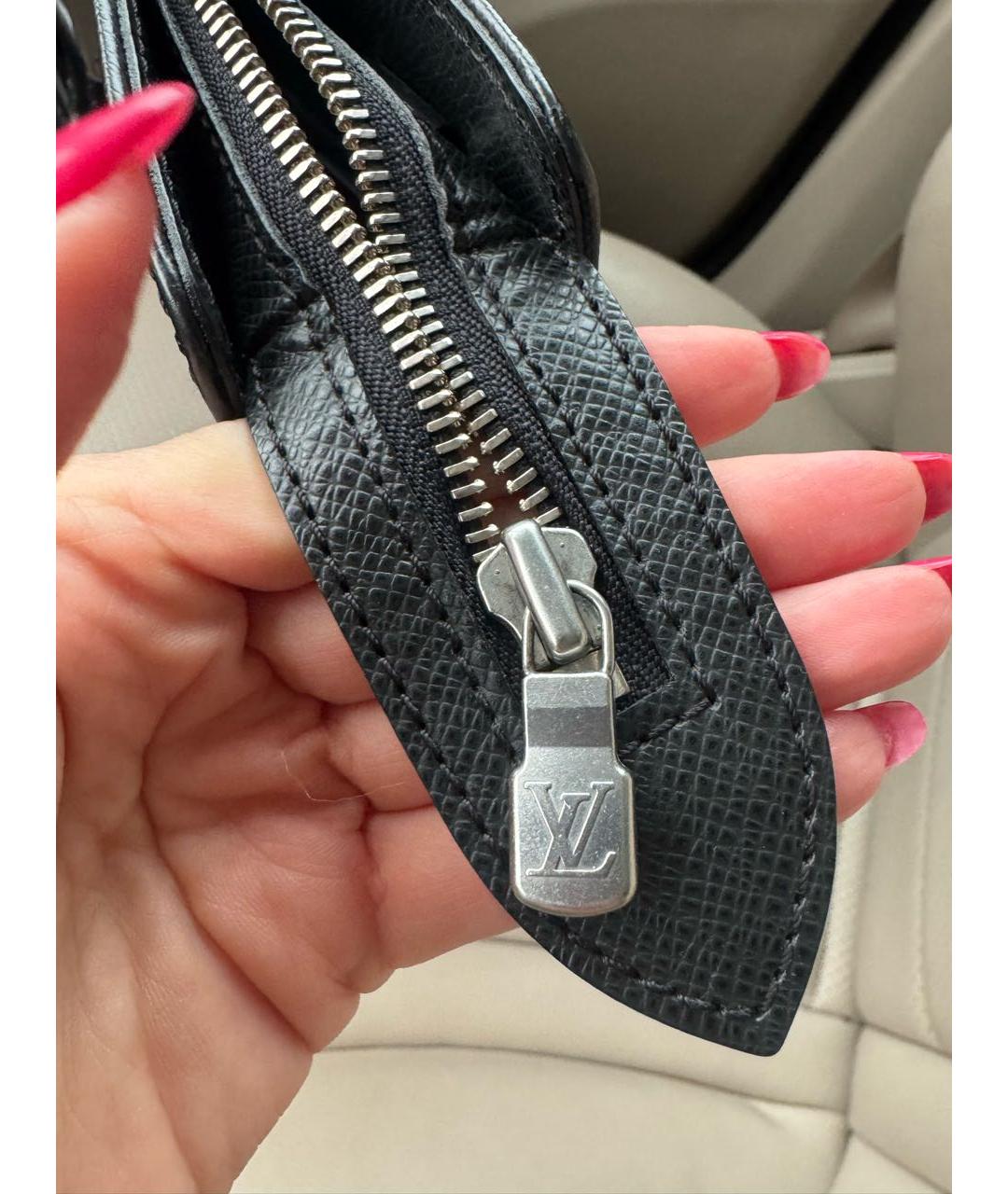 LOUIS VUITTON Антрацитовый кожаный портфель, фото 5