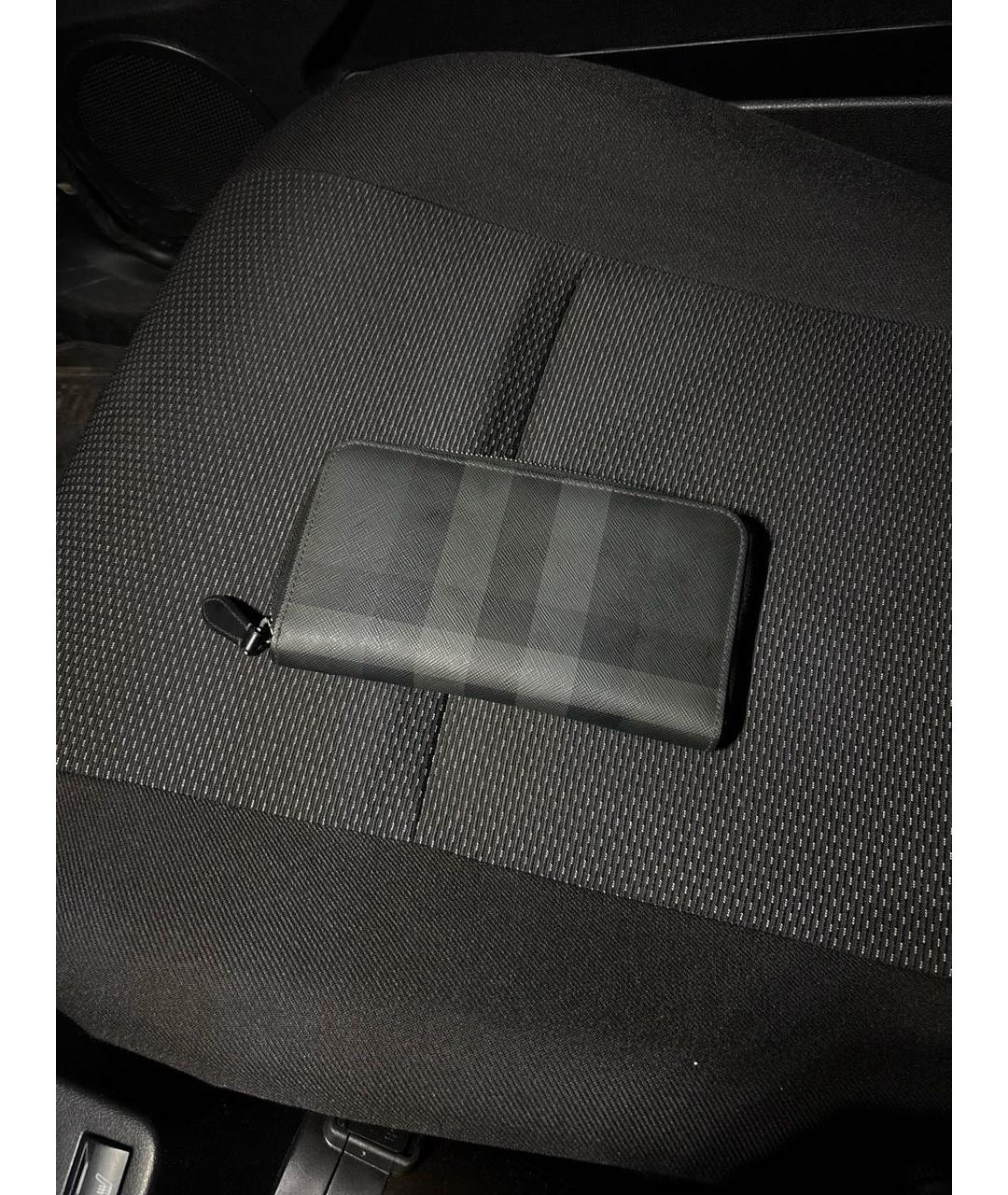 BURBERRY Антрацитовый кожаный кардхолдер, фото 2