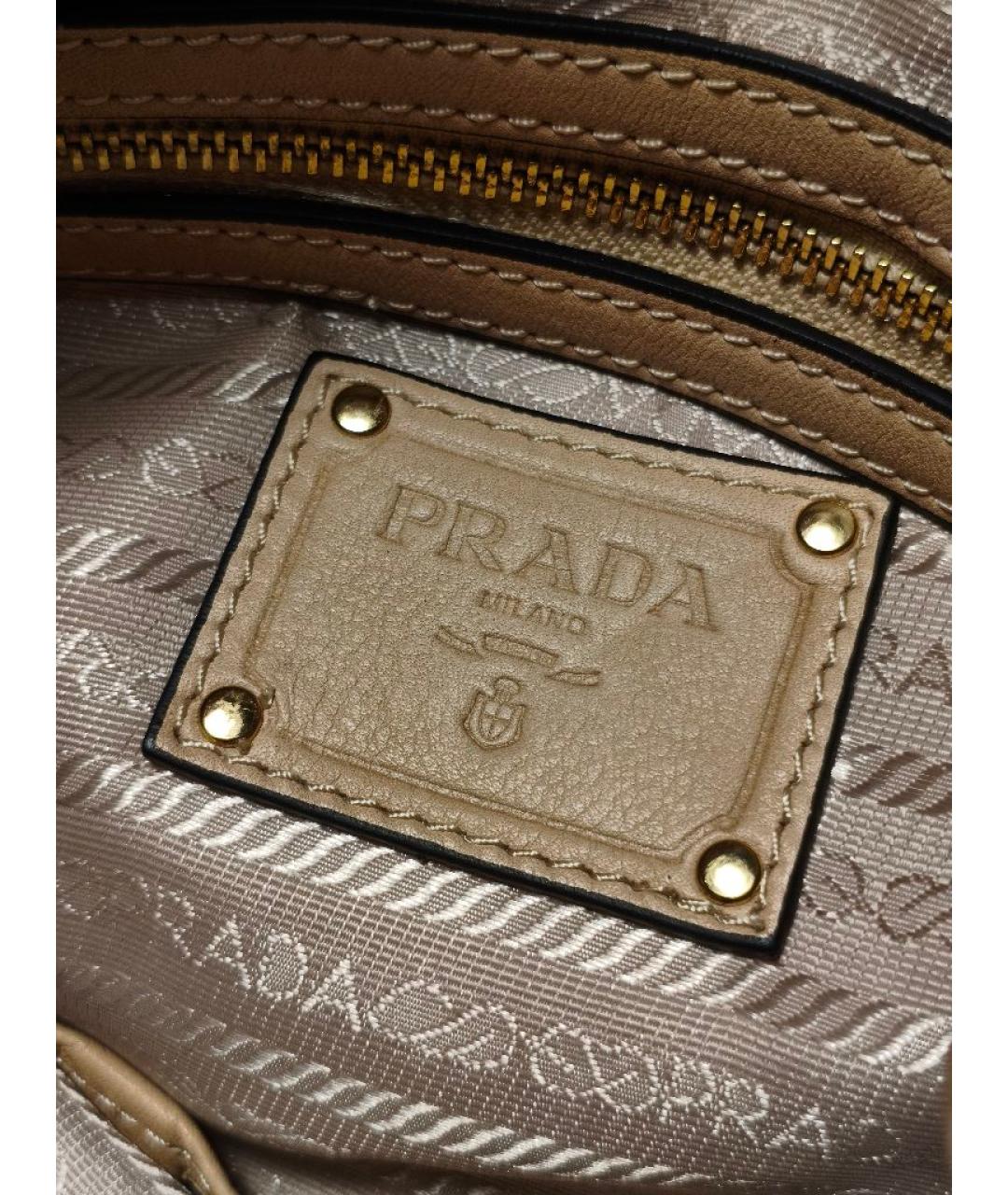 PRADA Бежевая кожаная сумка через плечо, фото 3