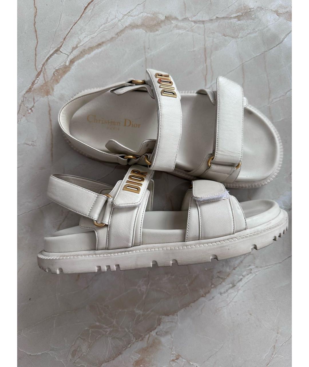 CHRISTIAN DIOR Бежевые кожаные сандалии, фото 3