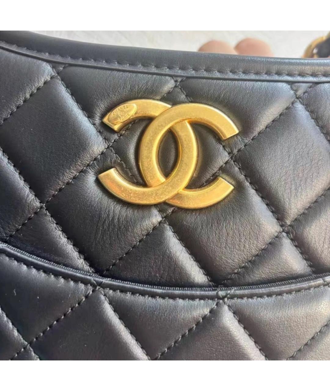 CHANEL Черная кожаная сумка через плечо, фото 7
