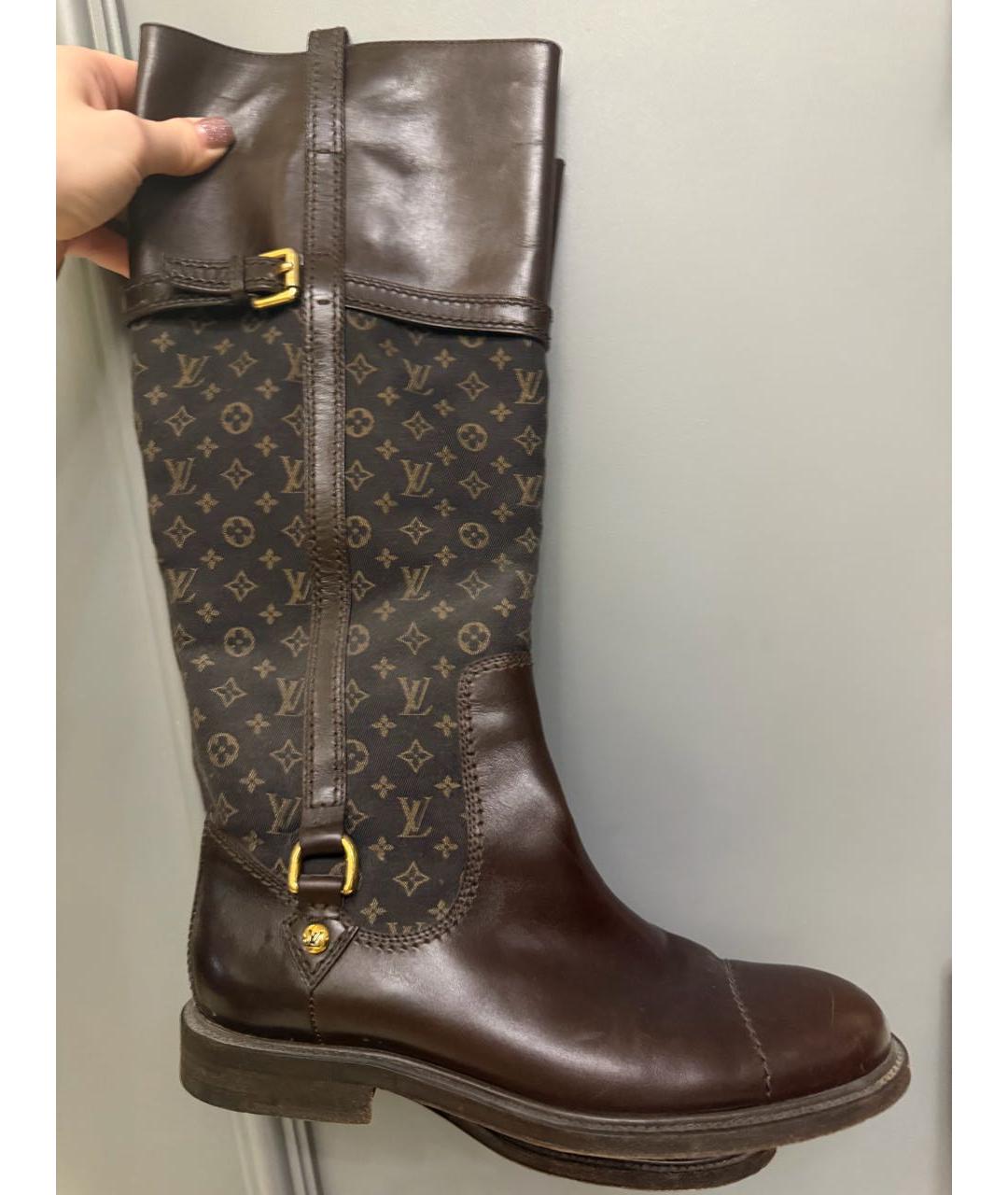 LOUIS VUITTON Коричневые кожаные сапоги, фото 9