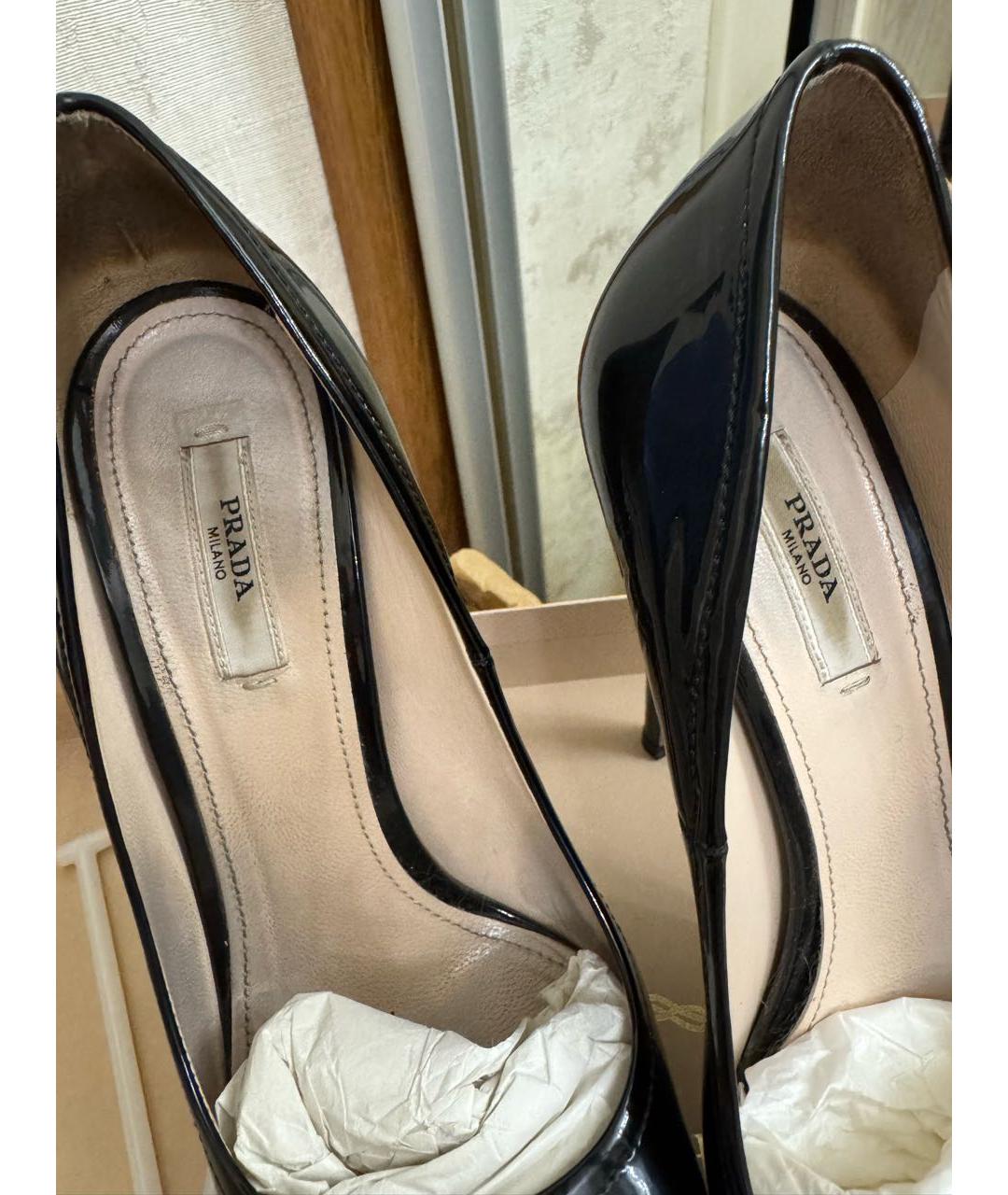 PRADA Черные туфли из лакированной кожи, фото 3