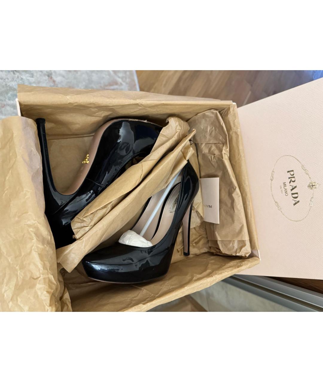 PRADA Черные туфли из лакированной кожи, фото 4