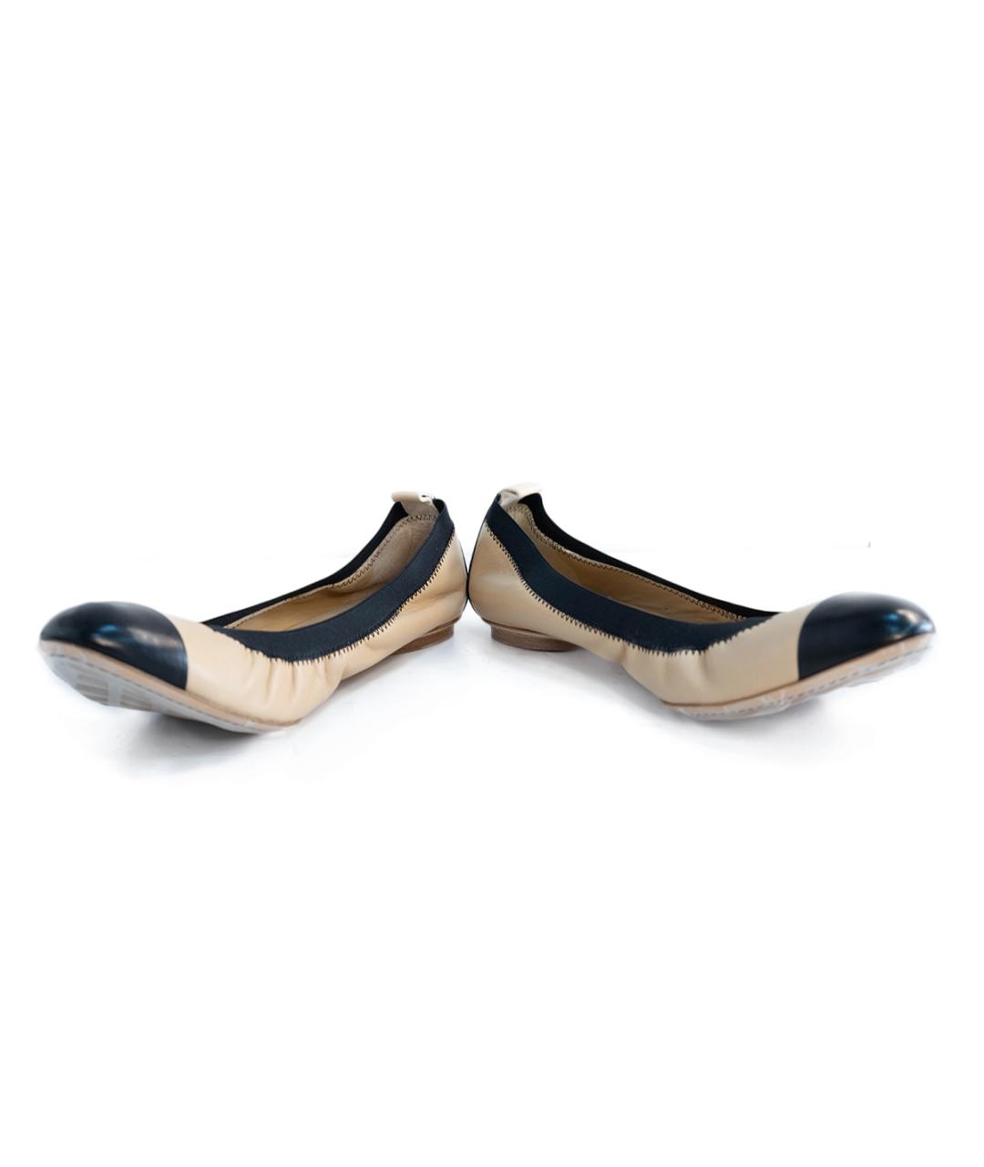 CHANEL Бежевые кожаные балетки, фото 4
