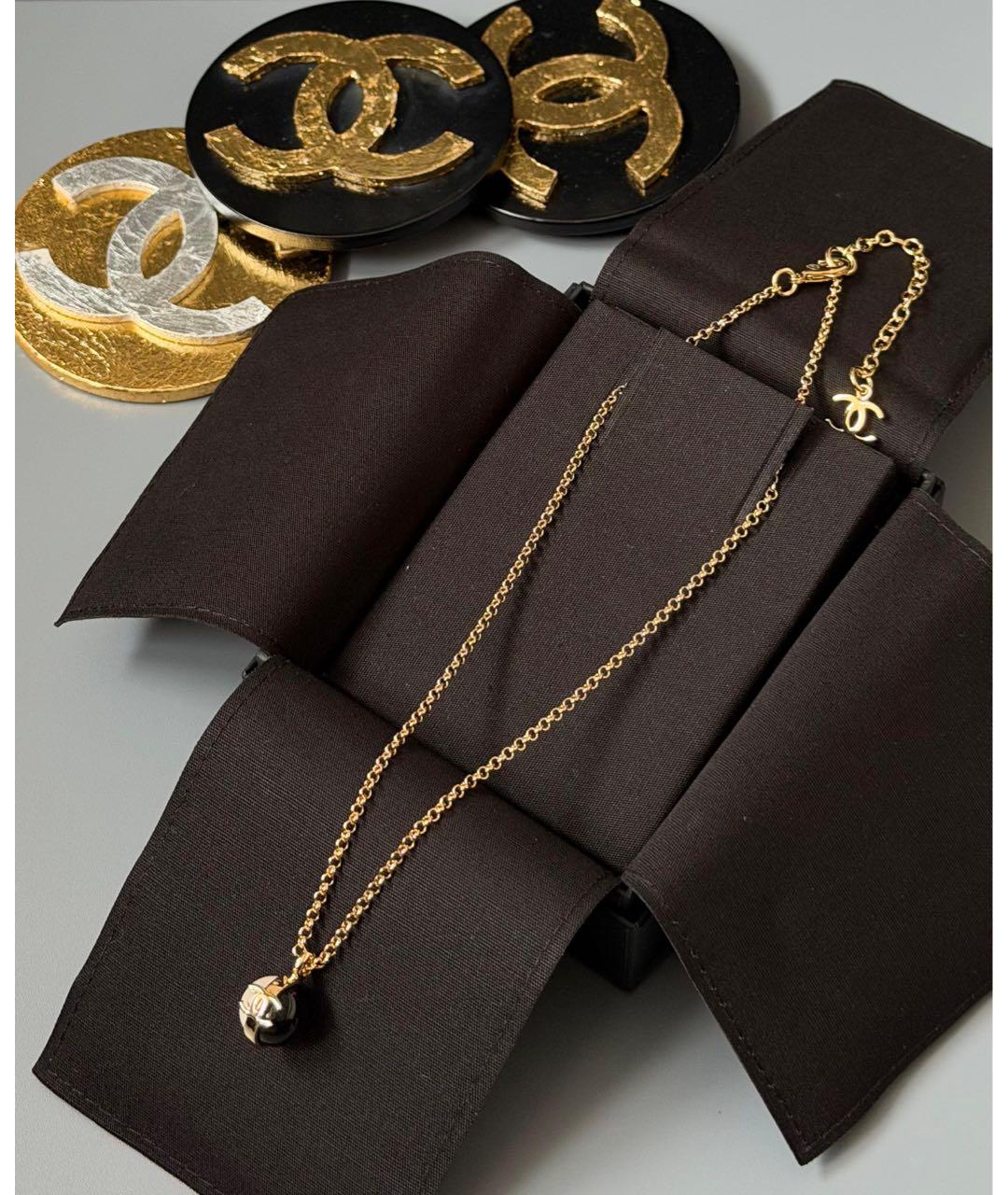 CHANEL Золотое металлическое колье, фото 2