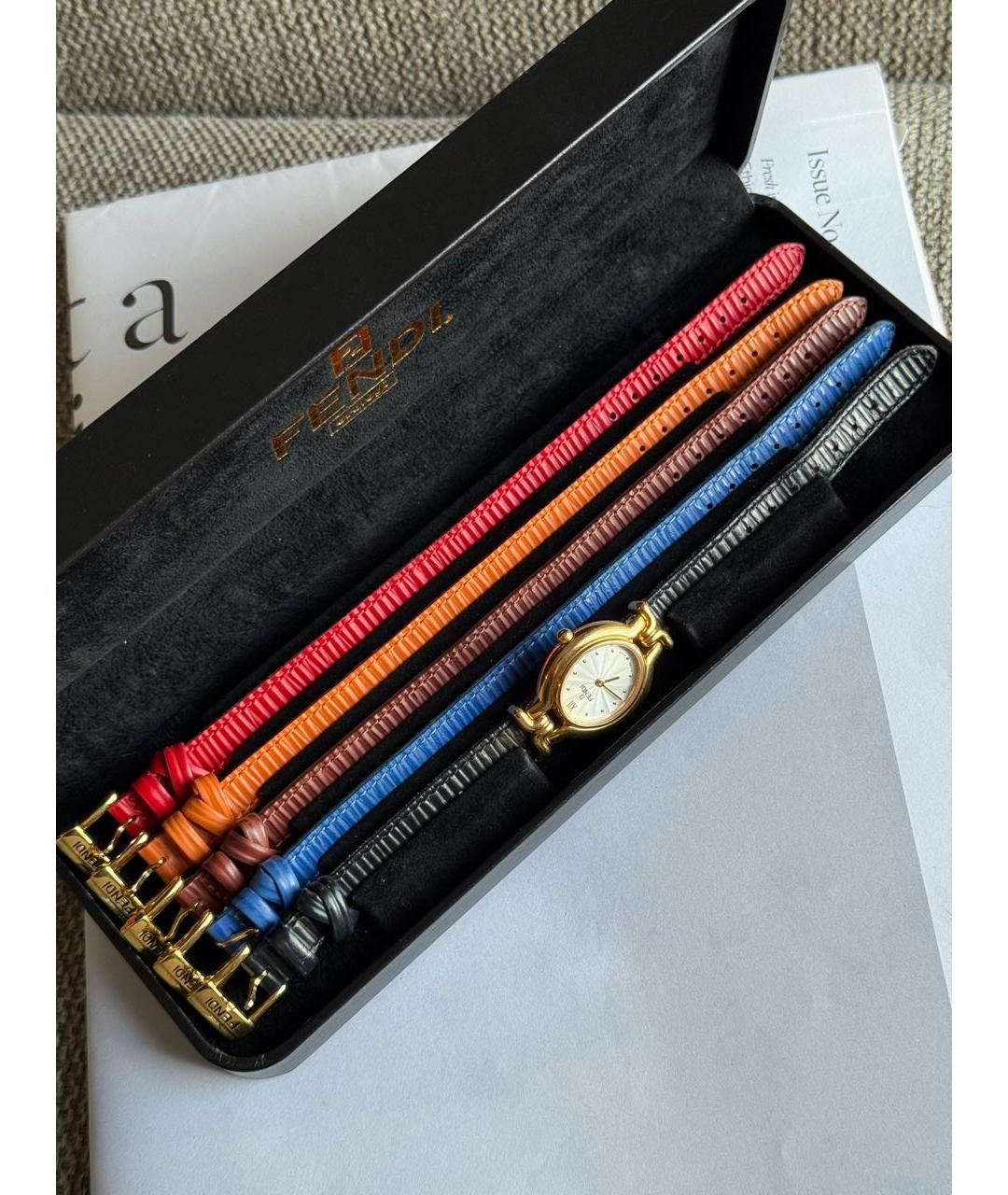 FENDI Золотые позолоченные часы, фото 4