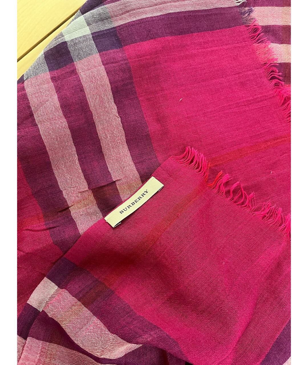 BURBERRY Розовый шарф, фото 3