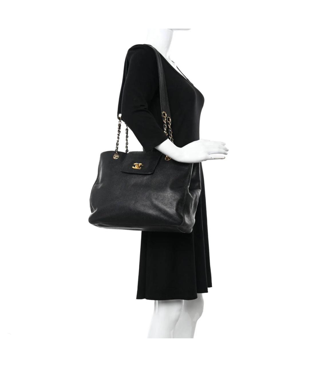 CHANEL Черная кожаная сумка тоут, фото 7