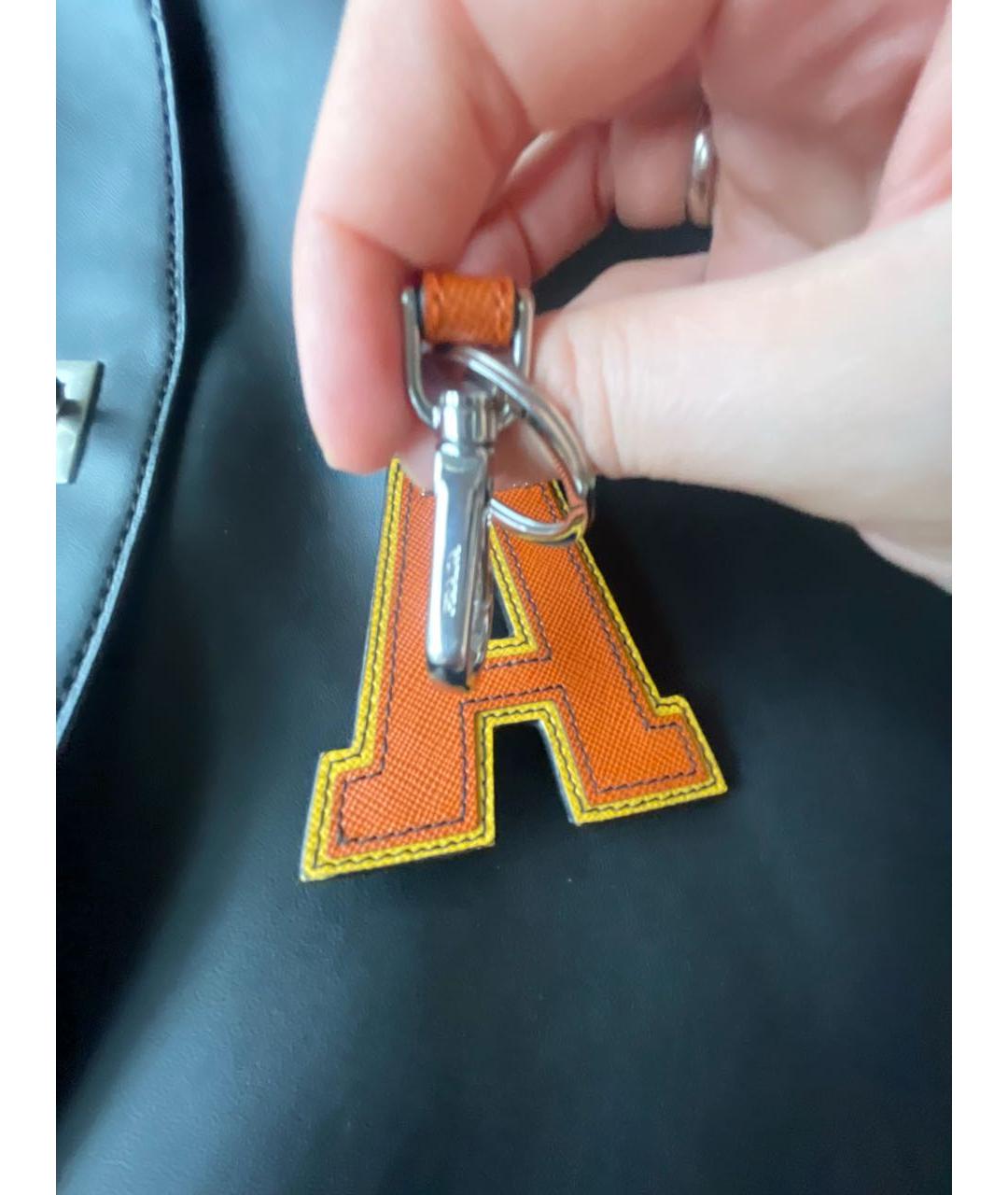 PRADA Оранжевый брелок, фото 3
