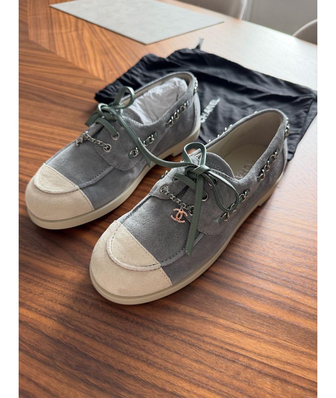 CHANEL Голубые замшевые лоферы, фото 3