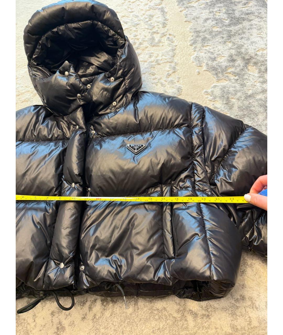 PRADA Черный полиэстеровый пуховик, фото 6