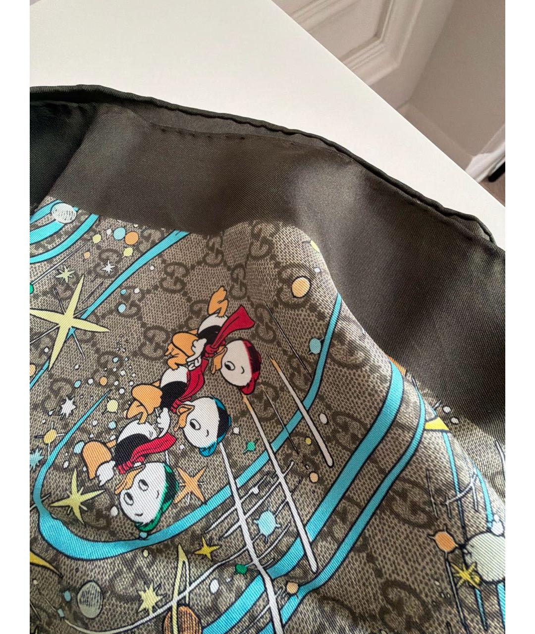 GUCCI Бежевый шелковый платок, фото 4