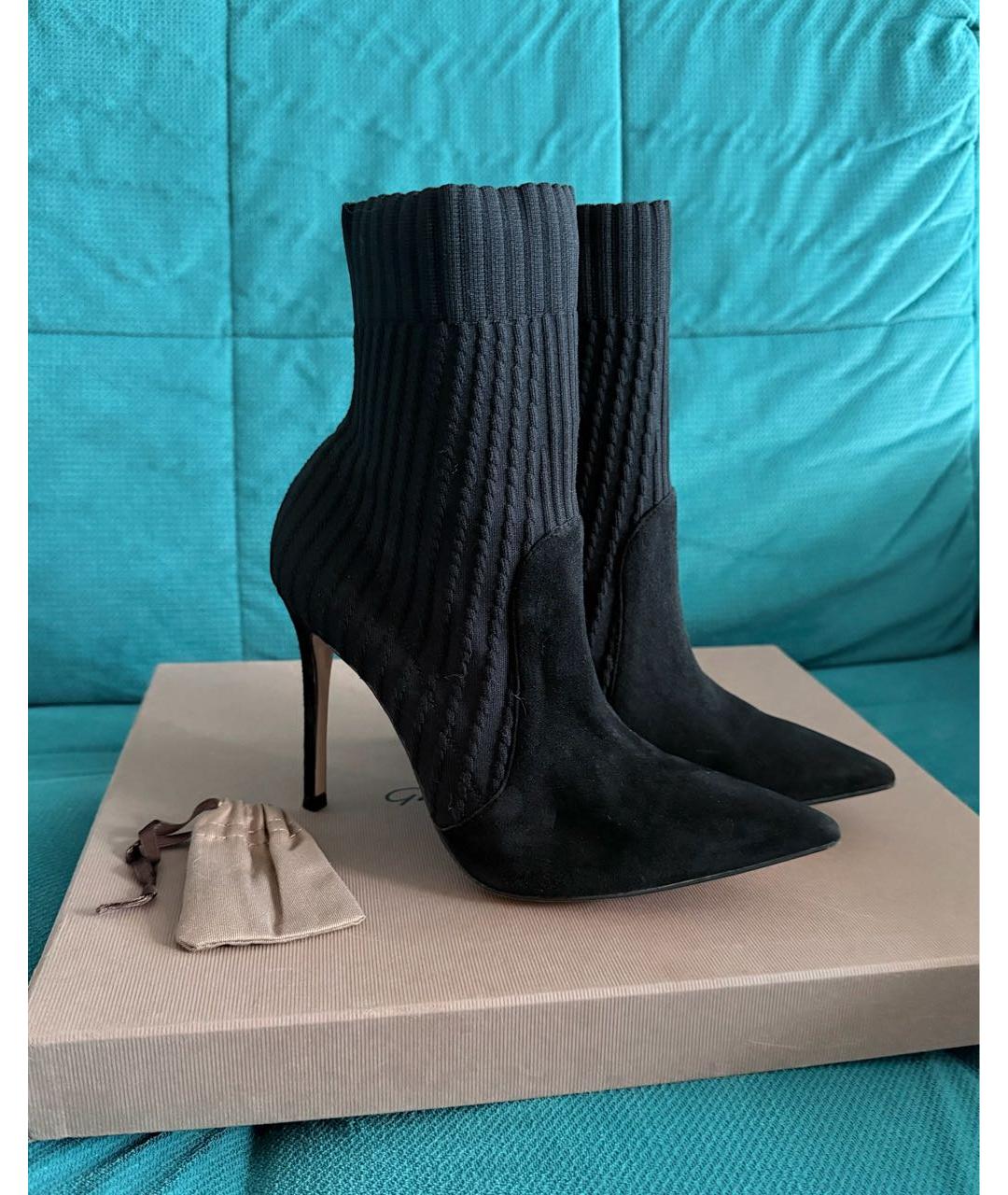 GIANVITO ROSSI Черные замшевые ботильоны, фото 6