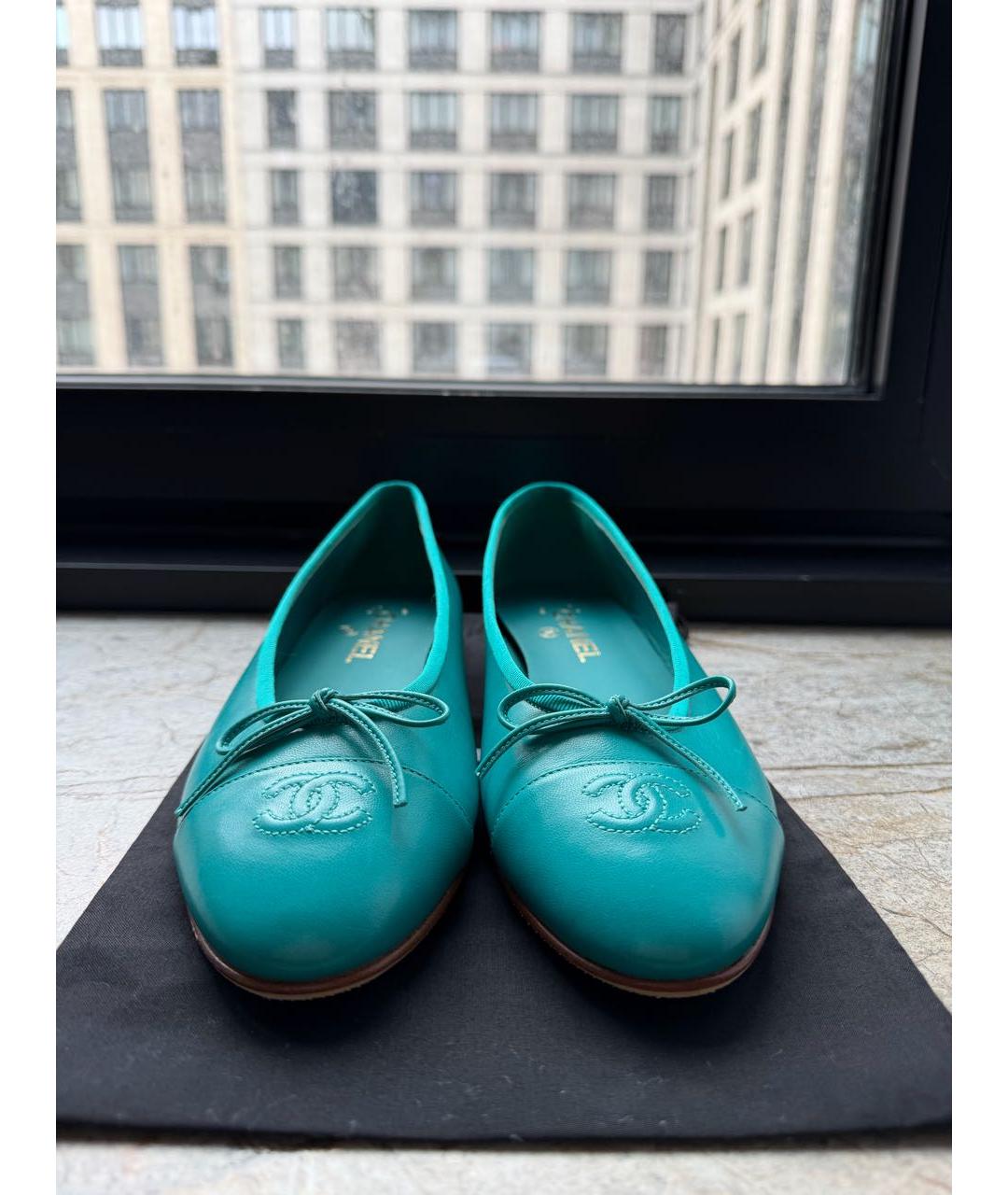 CHANEL Бирюзовые кожаные балетки, фото 2