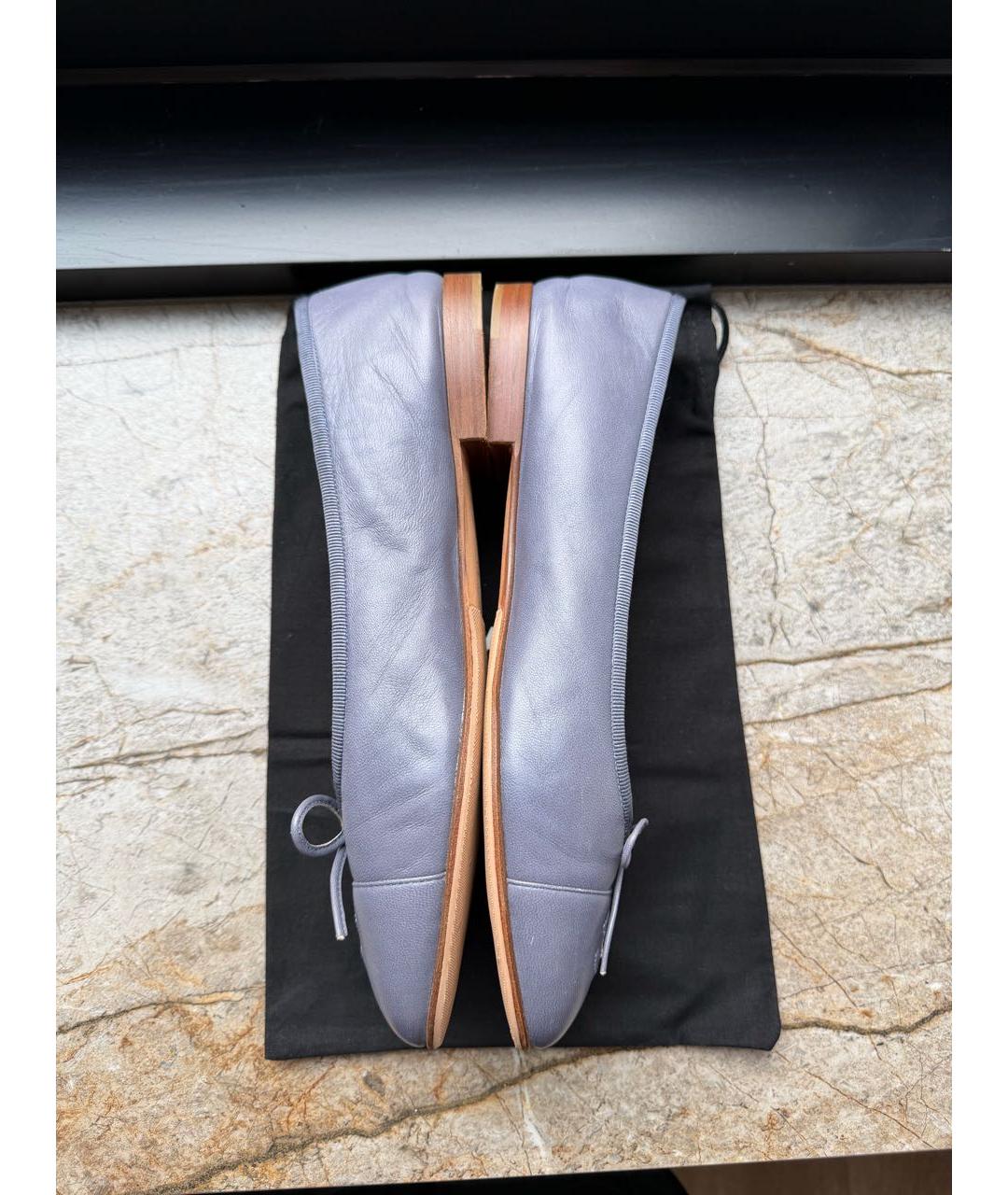 CHANEL Темно-синие кожаные балетки, фото 6