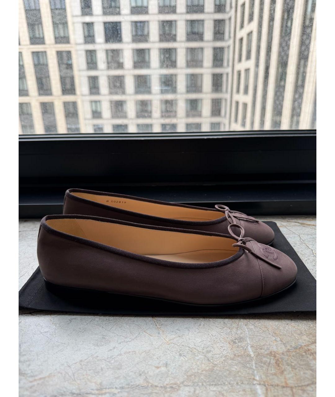 CHANEL Коричневые кожаные балетки, фото 7