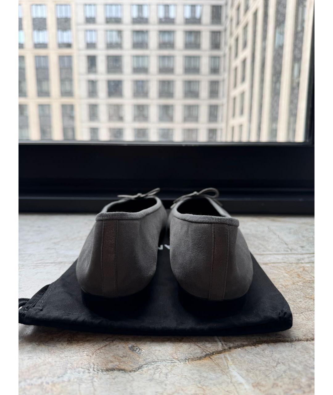 CHANEL Серые кожаные балетки, фото 4