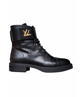 LOUIS VUITTON Ботинки