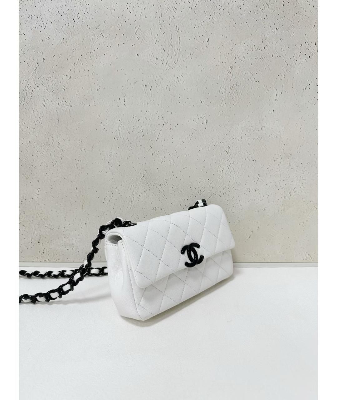 CHANEL Белая кожаная сумка через плечо, фото 3