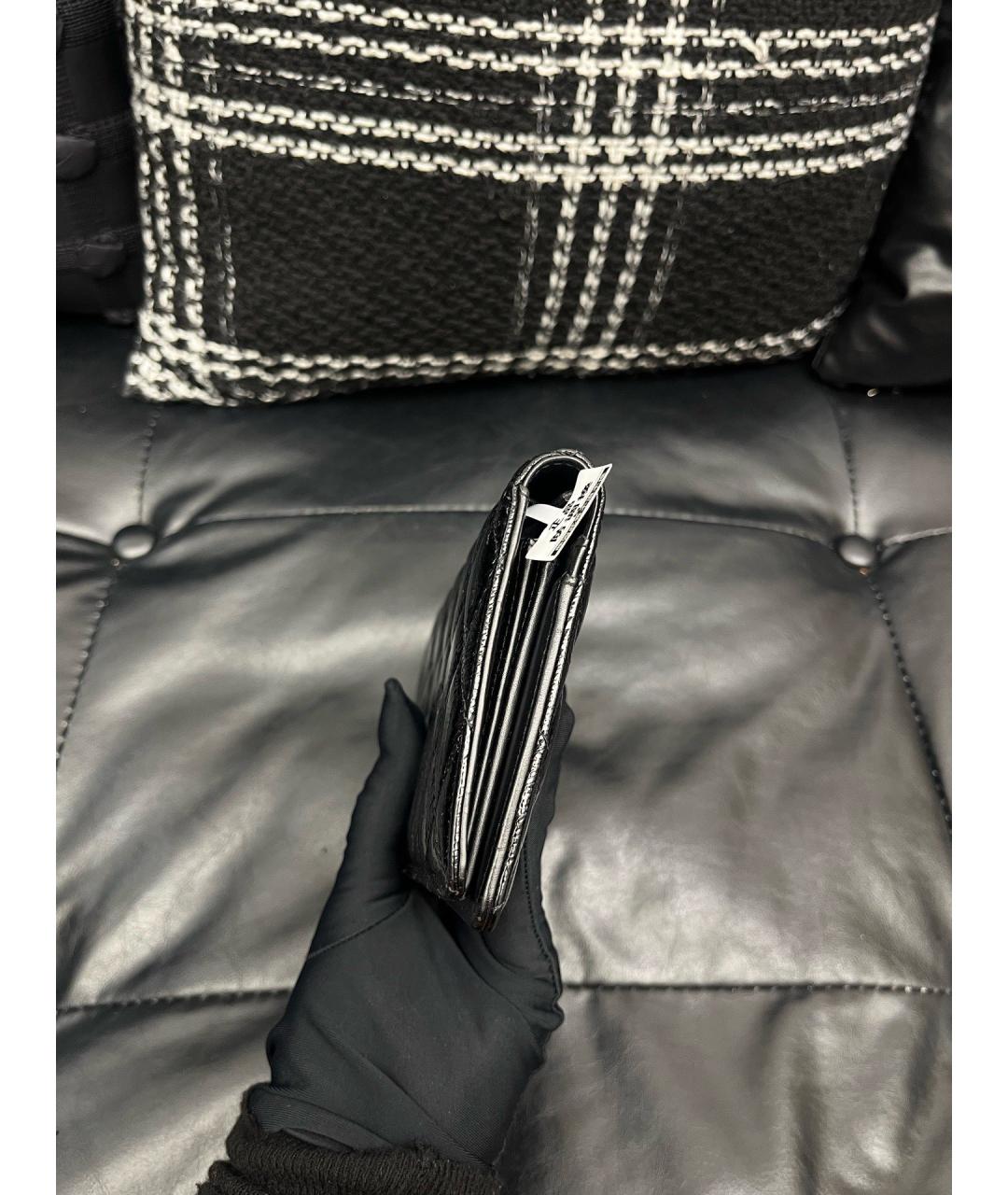 CHANEL Черный кожаный кошелек, фото 4