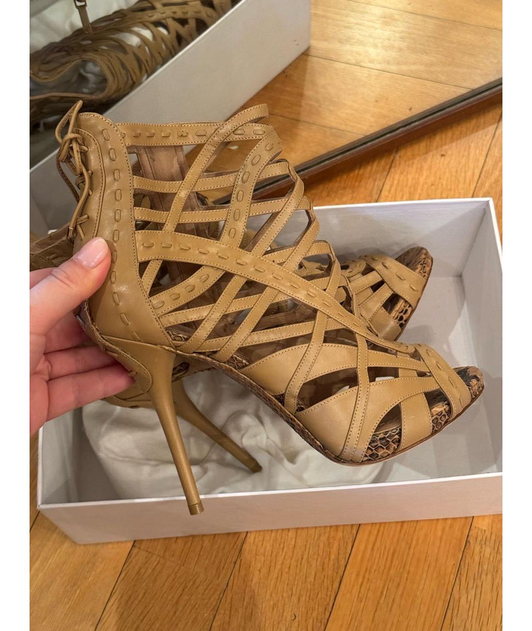 CHRISTIAN DIOR Бежевые кожаные босоножки, фото 7