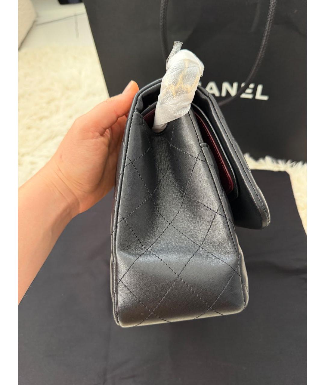 CHANEL Черная кожаная сумка через плечо, фото 6