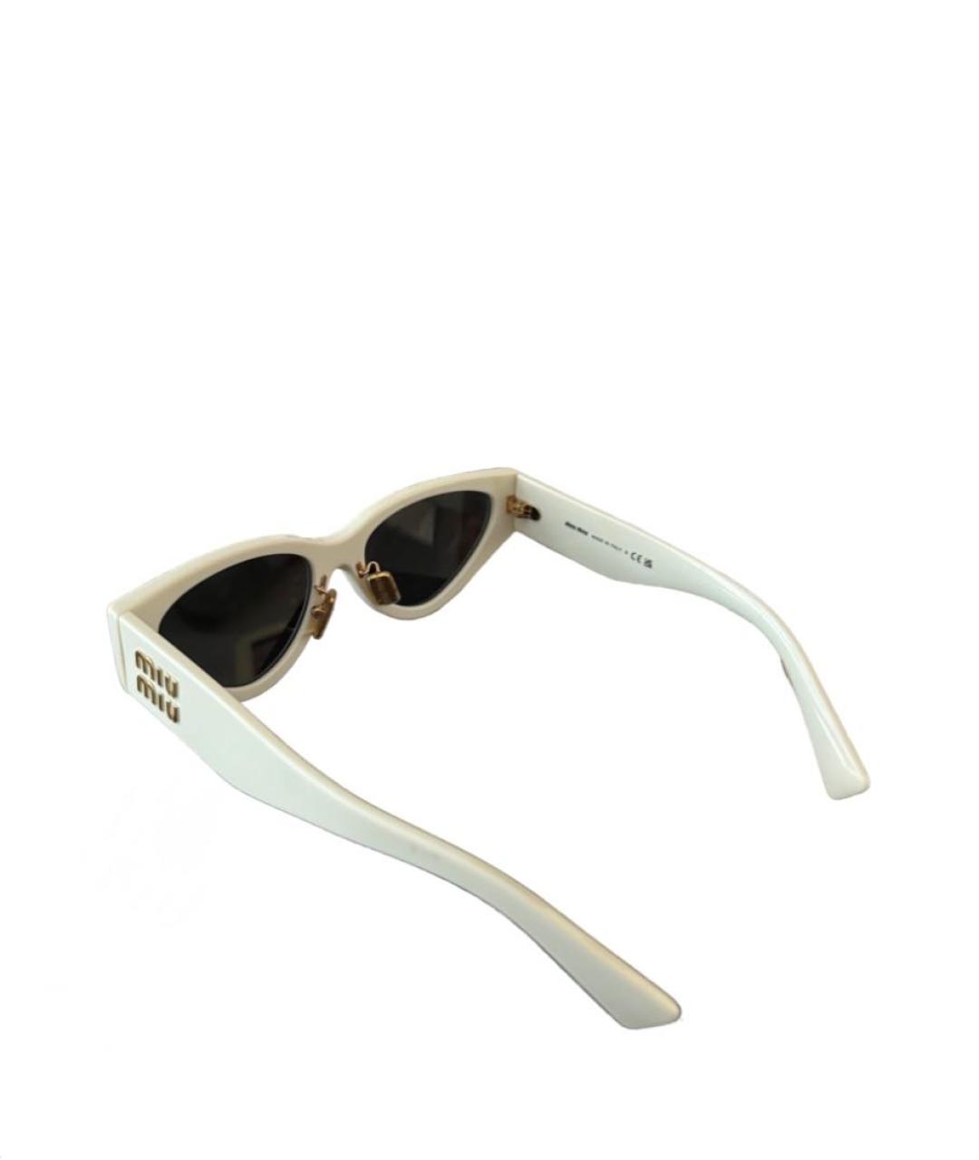 MIU MIU Белые пластиковые солнцезащитные очки, фото 3