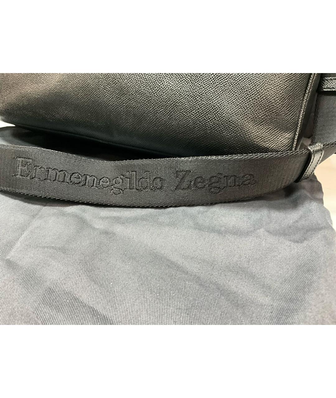 ERMENEGILDO ZEGNA XXX Черная кожаная сумка на плечо, фото 4