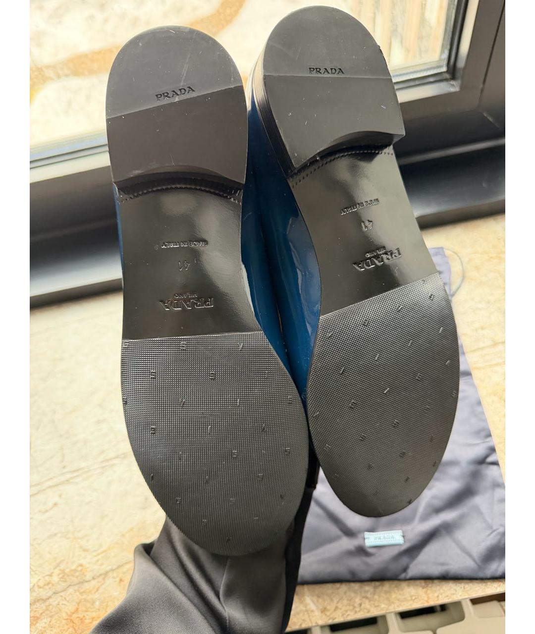 PRADA Темно-синие лоферы из лакированной кожи, фото 5